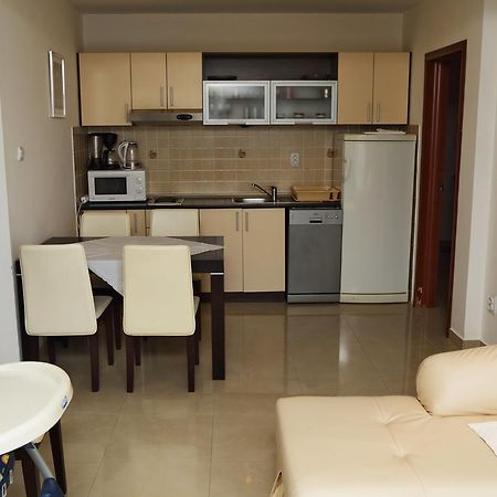Apartmani Irena Petrovac Exterior foto