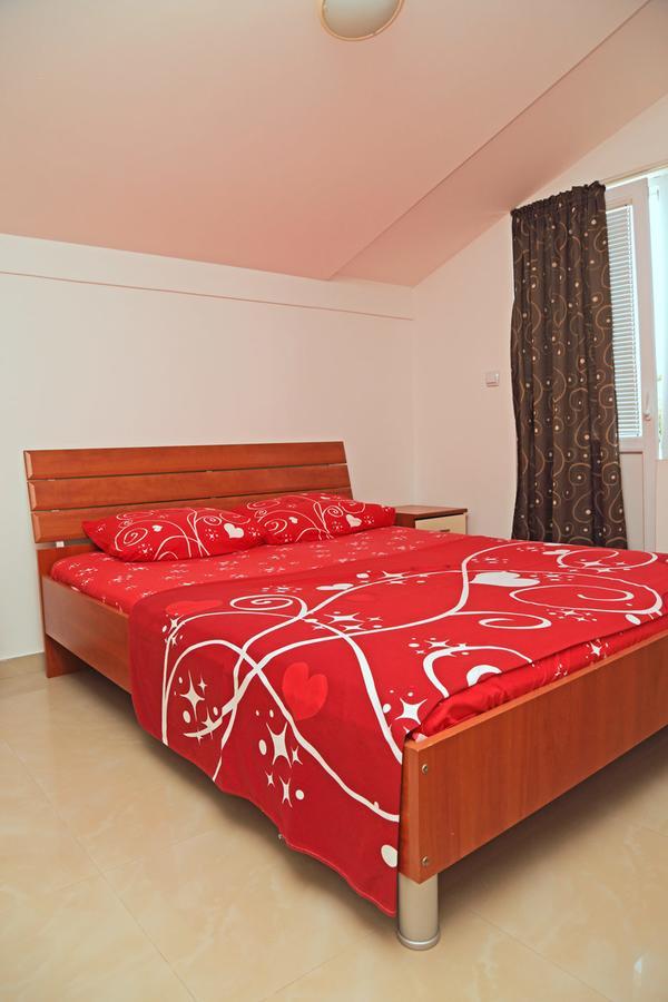 Apartmani Irena Petrovac Exterior foto