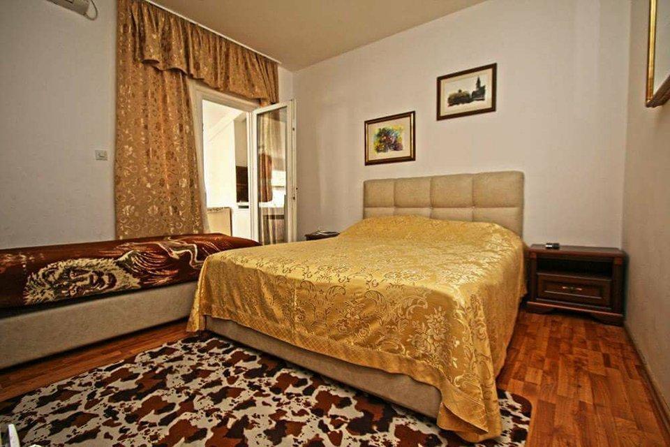 Apartmani Irena Petrovac Exterior foto